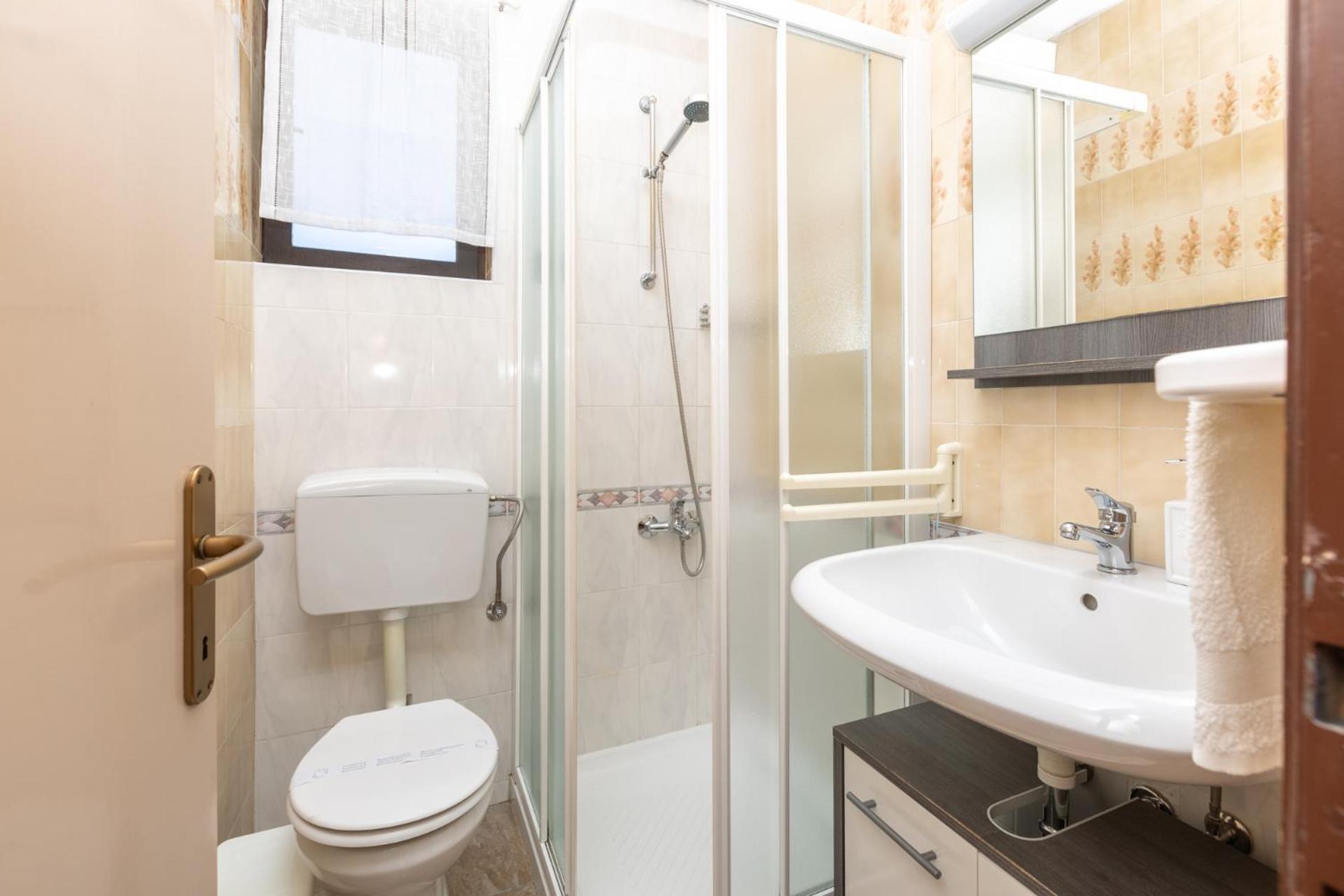 Apartman Kovac Malinska Exterior foto