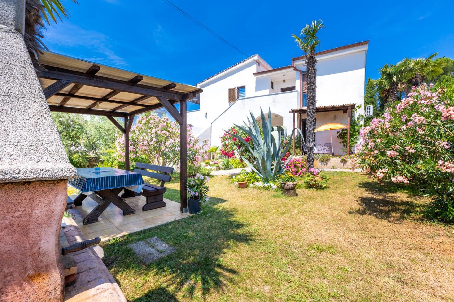 Apartman Kovac Malinska Exterior foto